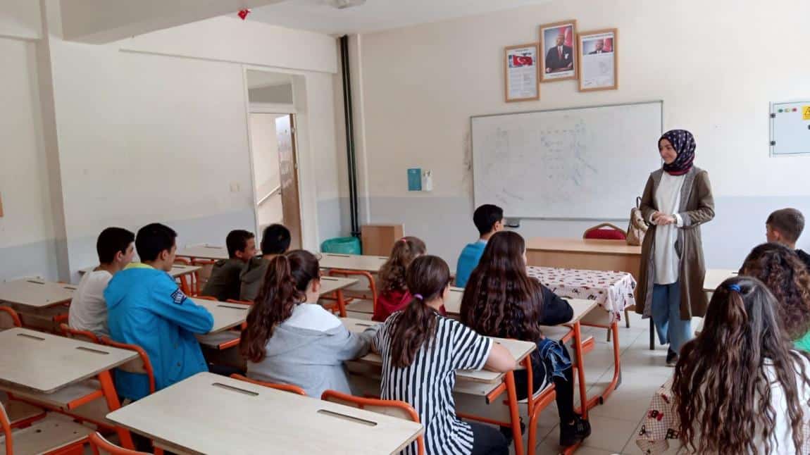 Gaziosmanpaşa Ortaokulunu Okul Tanıtımı Kapsamında Ziyaret Ettik